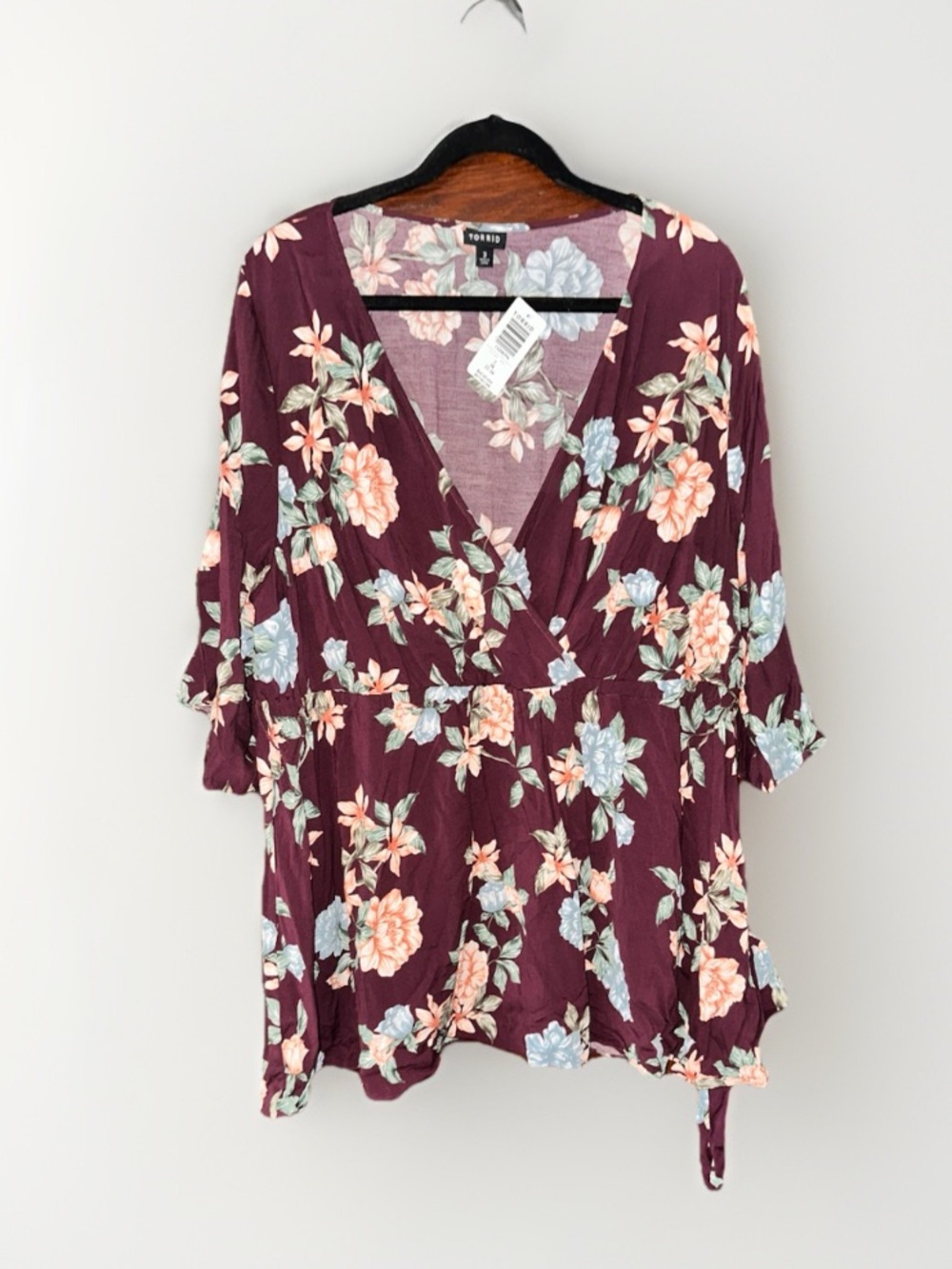 NWT Torrid Crossover Top 3X Purple Floral Print 3/4 Flounce Sleeve Mature Career